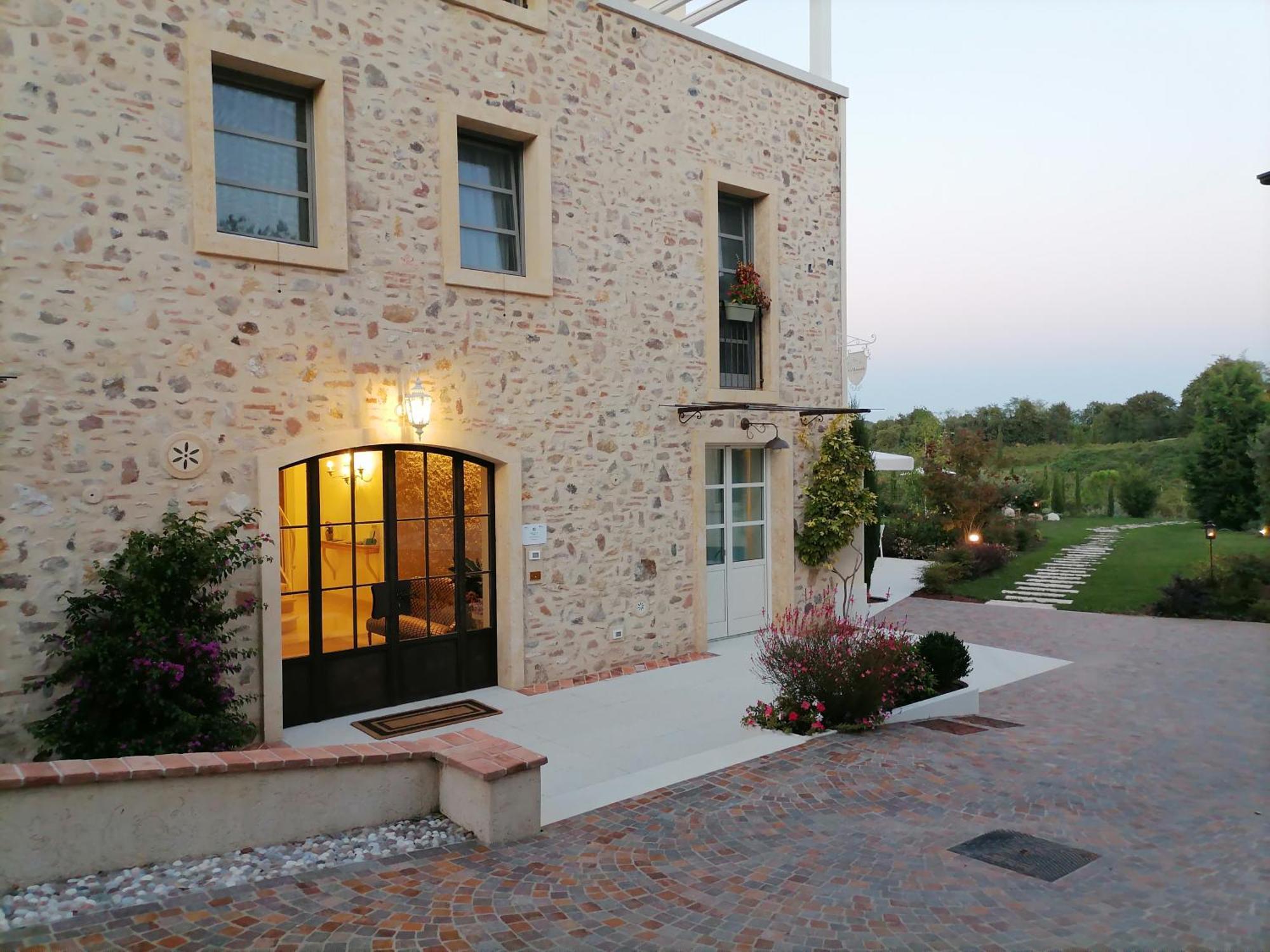 Relais Ca' Morenica Valeggio sul Mincio Zewnętrze zdjęcie